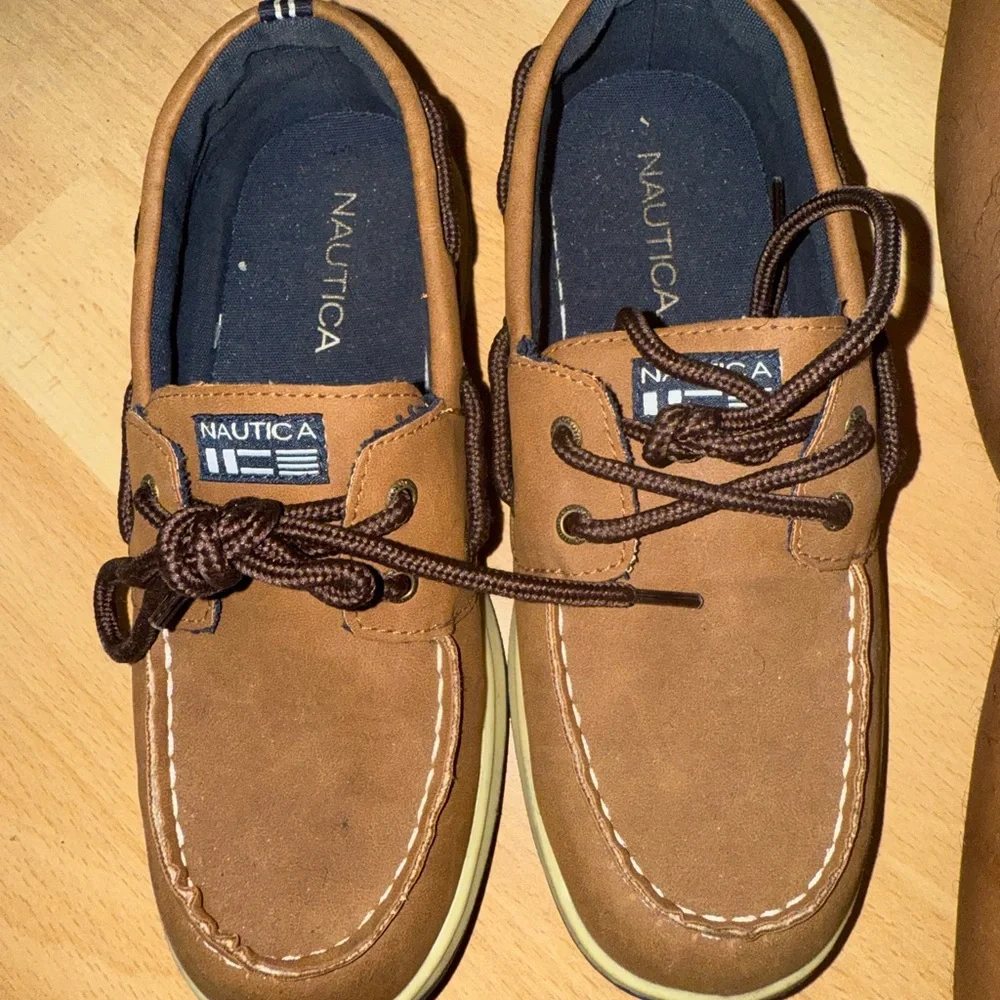 Nautica Brown and Cream Boat Shoes - Picture 2 of 4